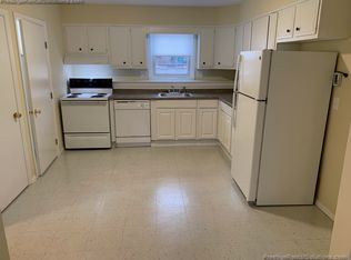 64 Lorchris St APT 14, Leominster, MA 01453