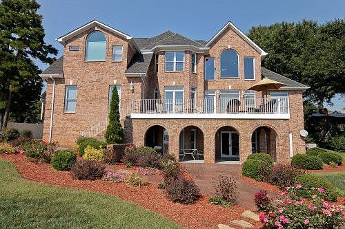 2nd image of 9756 Riviera Dr
