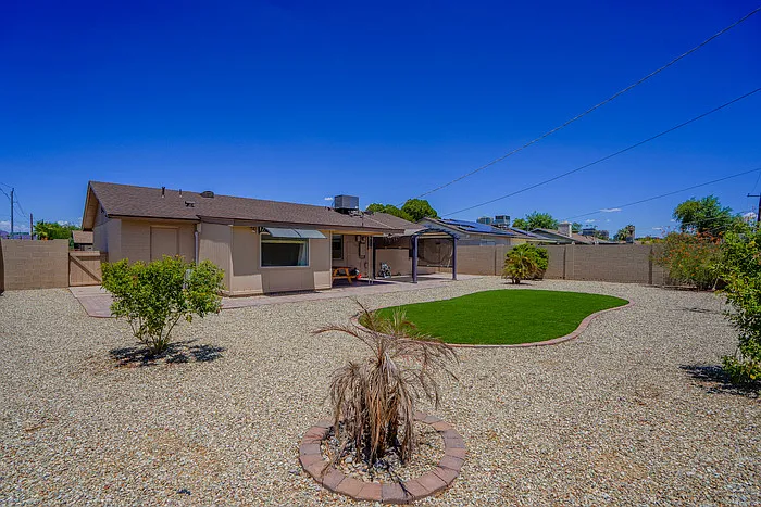 845 W Romo Jones St — Photo 8
