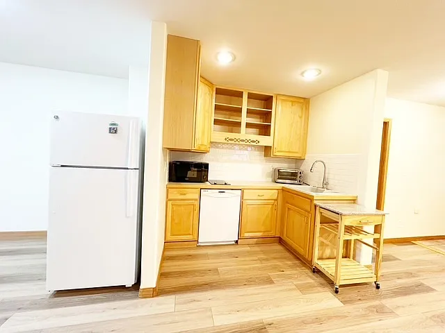 18533 Skog Ct NE — Photo 16