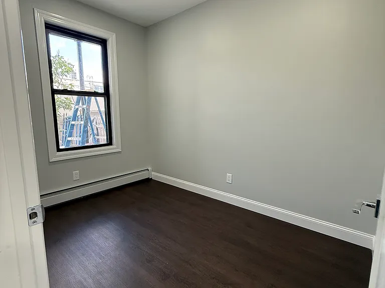 20-58 35th St #1 — Photo 8