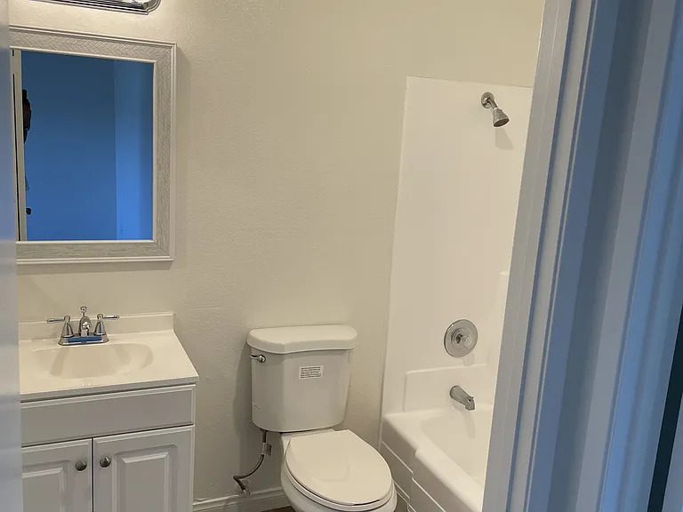 Vista del Sol Apartments — Photo 6