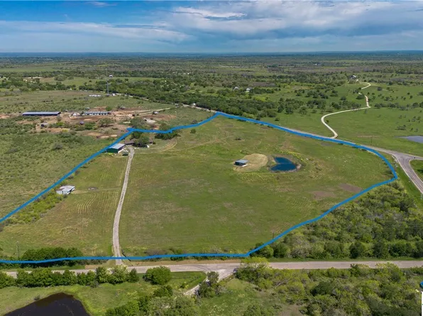 411 Old Lehmann Rd, Seguin, TX 78155