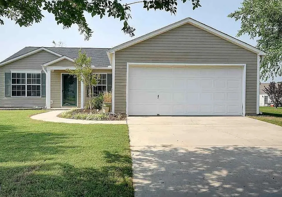3 White Tail Ct