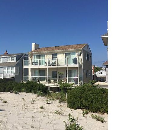 3rd image of 3205 Ocean Blvd