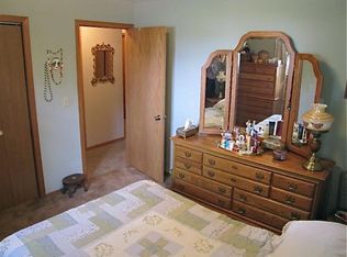 1000 Terrace Dr, Onalaska, WI 54650