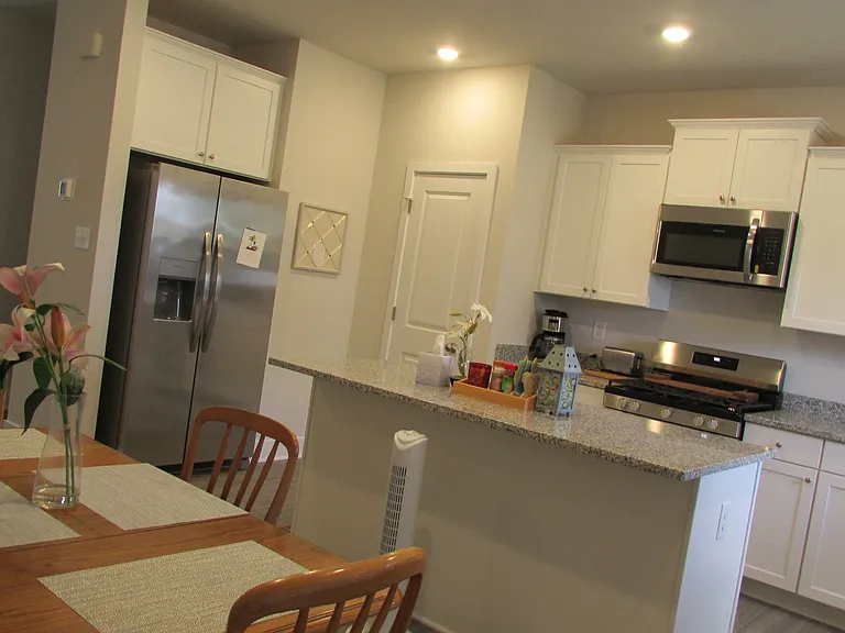 29369 Oxford Dr — Photo 12