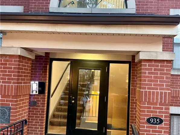 935 Washington St APT 303, Kansas City, MO 64105