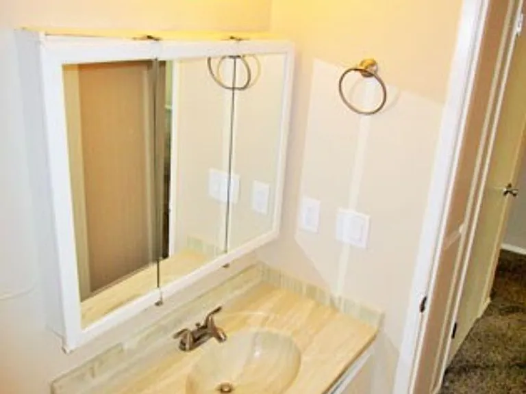 4153 SE 37th Ave #2 — Photo 11