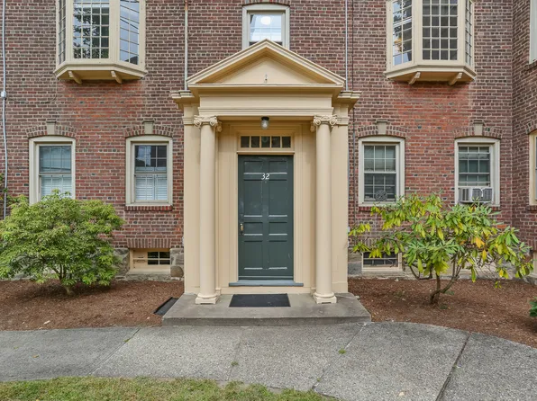 32 Rowsley Street #4, Bridgeport, CT 06605