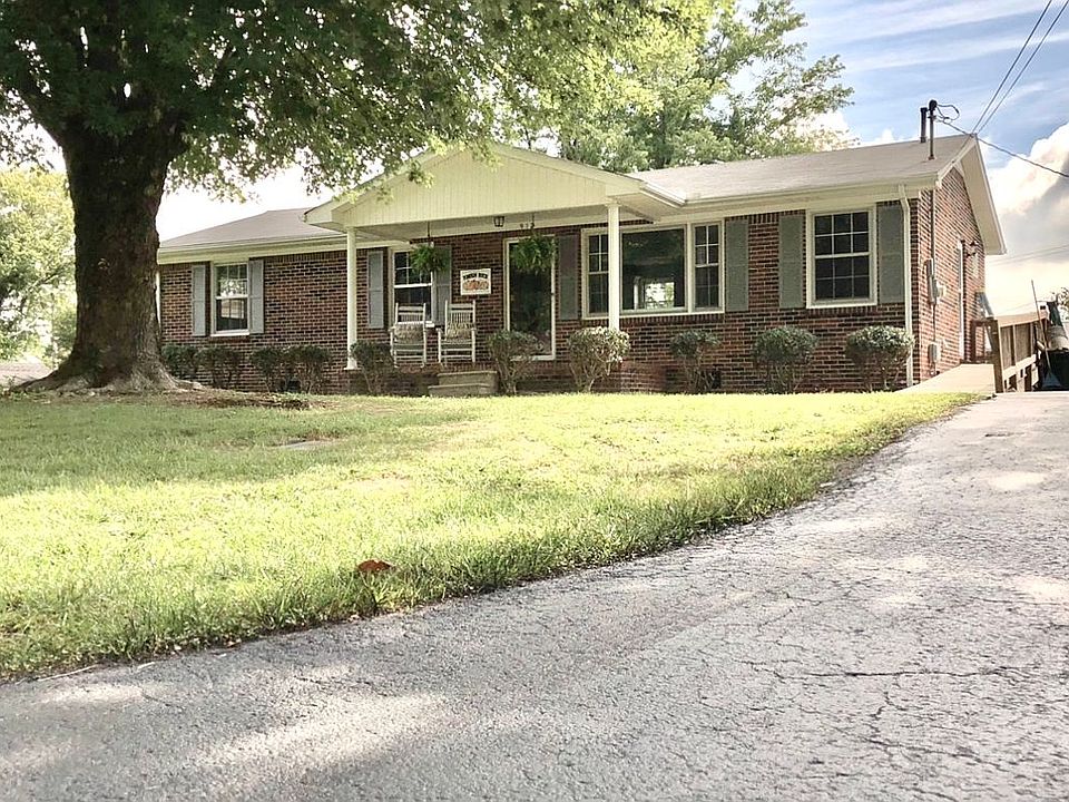 1st image of 912 Earl Ave