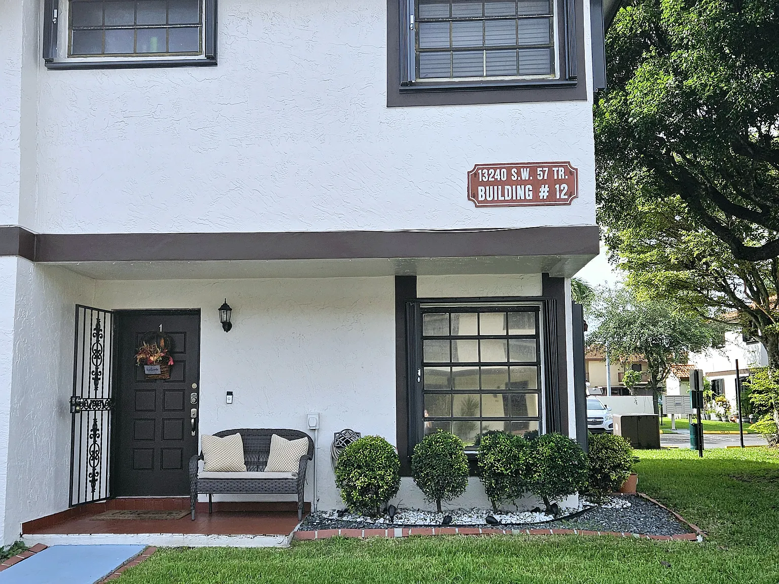 3 bed, 2.5 bath, 1191 sqft, $2,850 — Photo 3