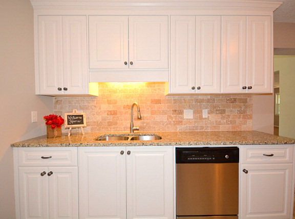 3rd image of 105 Cokesbury Ct