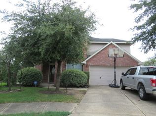 7435 Saxon Hill Ln, Richmond, TX 77407