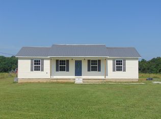 63 Locker Rd, Summertown, TN 38483