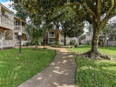 730 Village Rd APT A, Kenner, LA, 70065