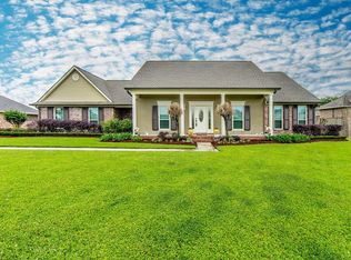 103 Thetford Dr, Houma, LA 70360