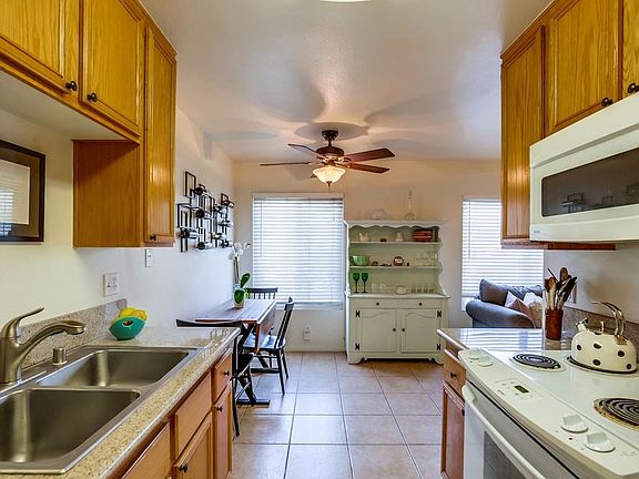 5th image of 1949 Grand Ave #3