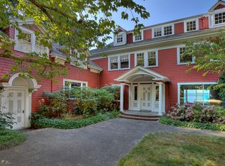 6789 NE Bergman Rd, Bainbridge Island, WA 98110