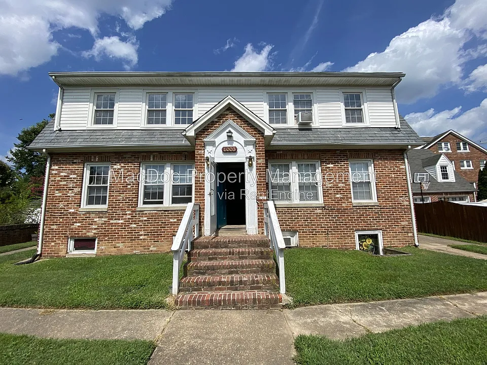 1003 Kenmore Ave #4