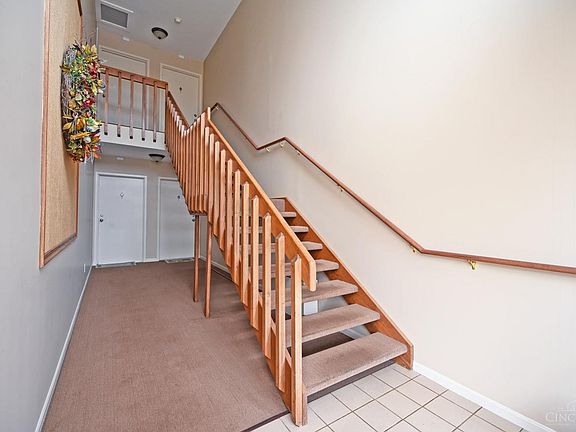 5th image of 5648 Bridgetown Rd Unit 20