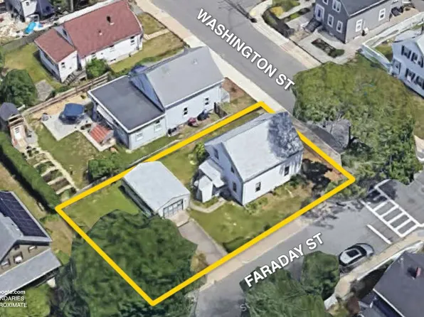 151 Washington St, Hyde Park, MA 02136