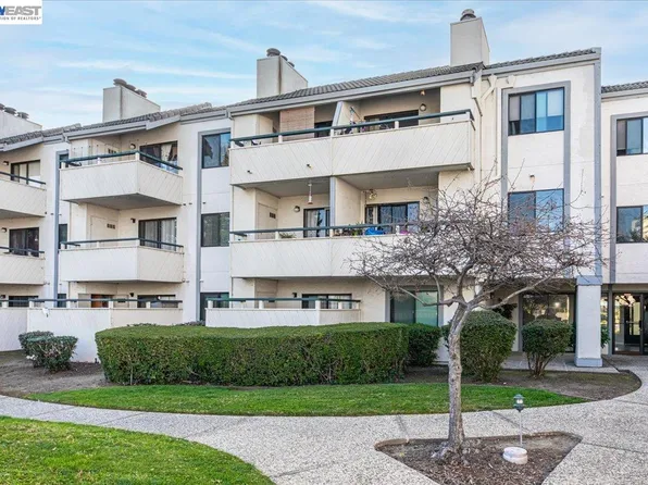 26088 Kay Ave APT 209, Hayward, CA 94545