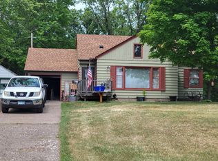 106 4th St, Mora, MN 55051