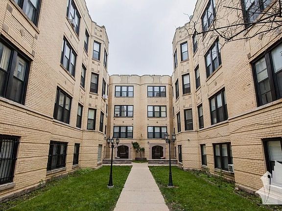 2nd image of 3631 W Dickens Ave #3BJC