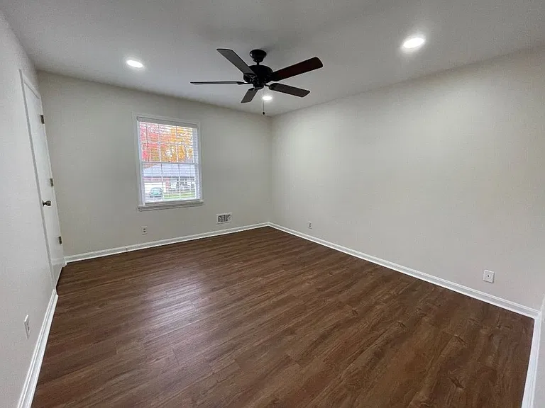 10806 Dartford Pl — Photo 19