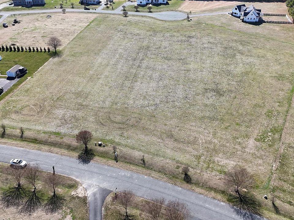 2nd image of 30083 Arbor Acre Dr