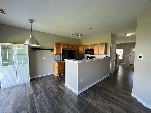 3rd image of 5502 Gabriels Landing Dr