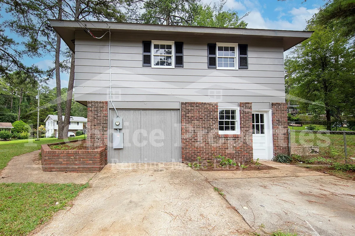 Building Photo - 1037 Dawn Dr
