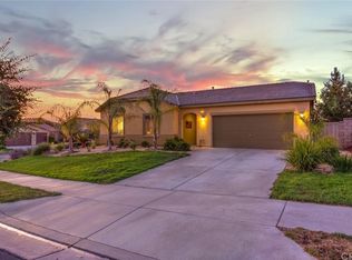 34126 Silk Tassel Rd, Lake Elsinore, CA 92532