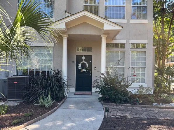 4 Indigo Run Dr APT 3922, Hilton Head Island, SC 29926