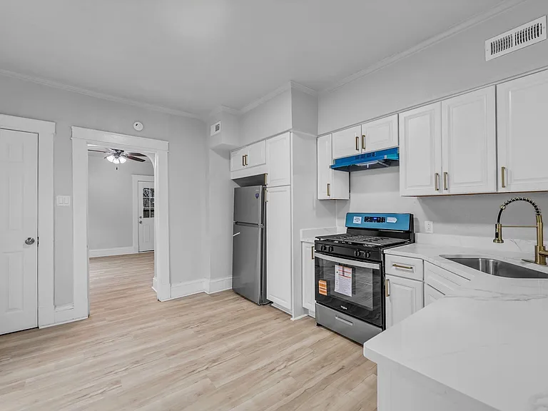 1801 Saint Denis Ave #3 — Photo 9