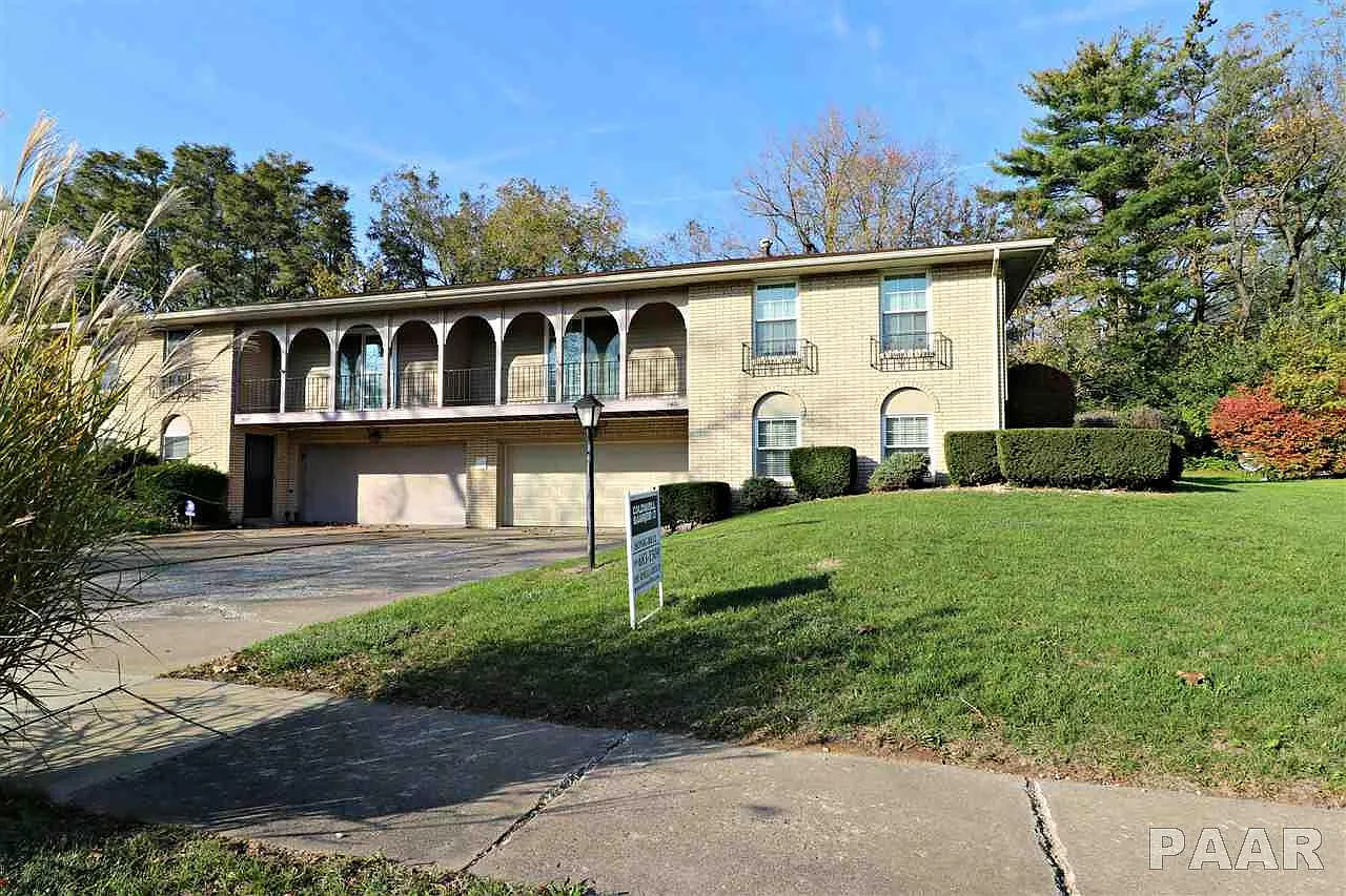 1401 W Daytona Dr photo 1