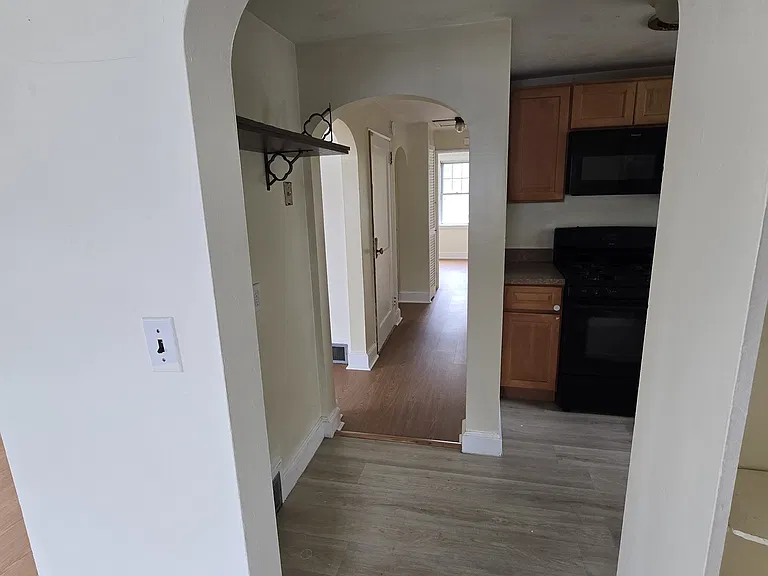 155 Glenwood Ave #2 — Photo 7