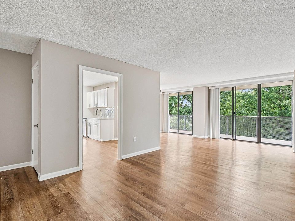 Open concept layout with spacious living room