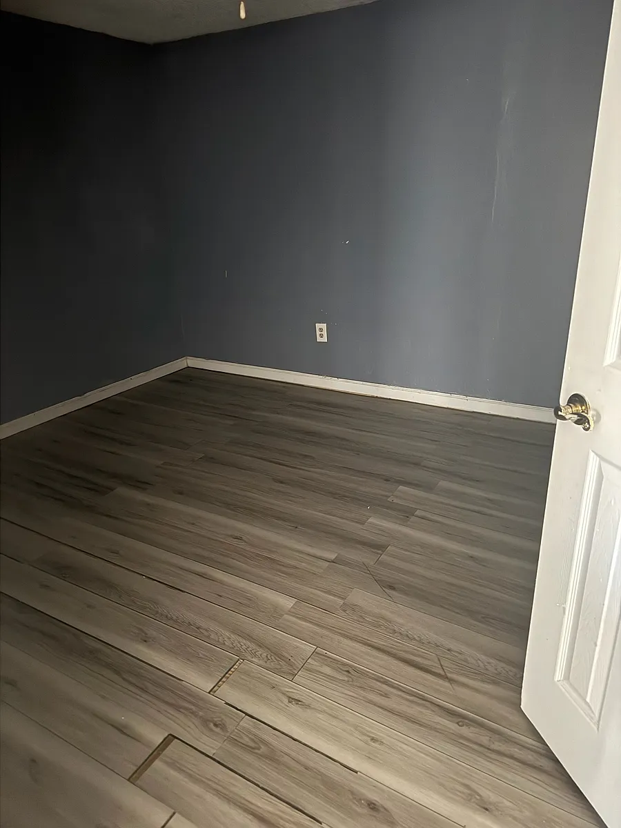 Building Photo - 53 Bluff Lake Rd #2