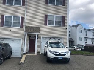 166 Hamden Ave APT 11, Waterbury, CT 06704
