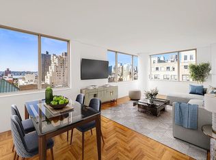 350 W 50th St APT 15F, New York, NY