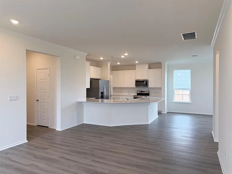 12901 Staywell Way — Photo 6