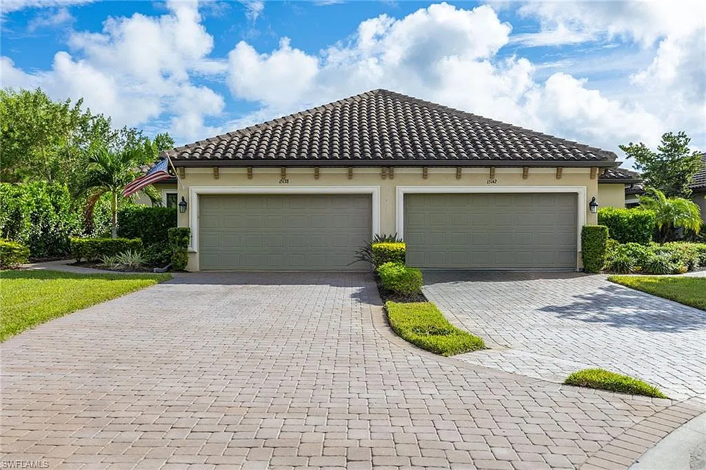 2 bed, 2.0 bath, 1708 sqft, $6,000 — Photo 1