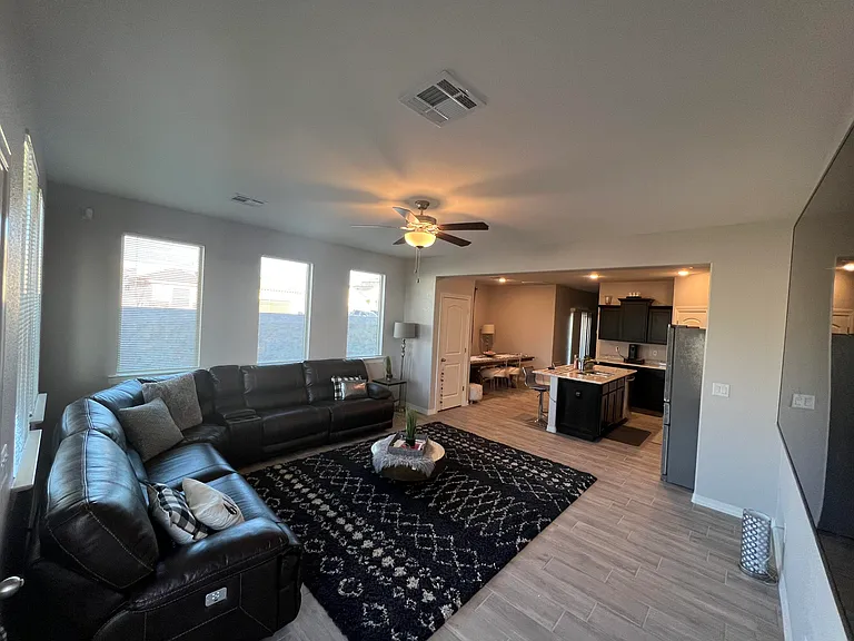 4555 Marisabel Azcarate St — Photo 11
