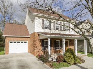 105 Marywater Ln, Oak Ridge, TN 37830