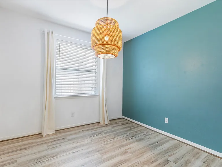 11 Belcarra Pl — Photo 16