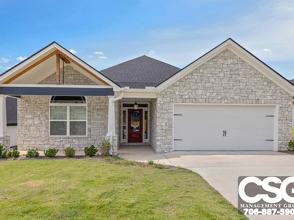 315 Woodstream Dr