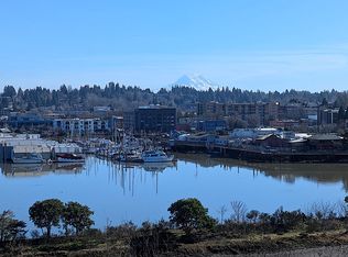 222 W Bay Dr NW, Olympia, WA 98502