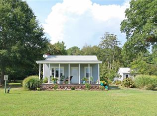 138 Cockrell Point Ln, Reedville, VA 22539